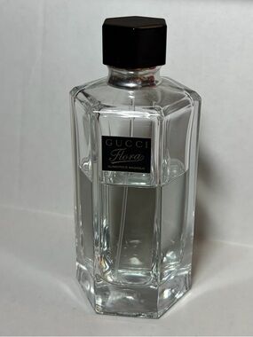 Gucci Flora Glamorous Magnolia by Gucci 3.3oz/100ml